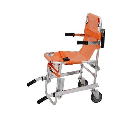 Oranje trappenklimmatie handwiel rolstoel met ligband model voor patiënt